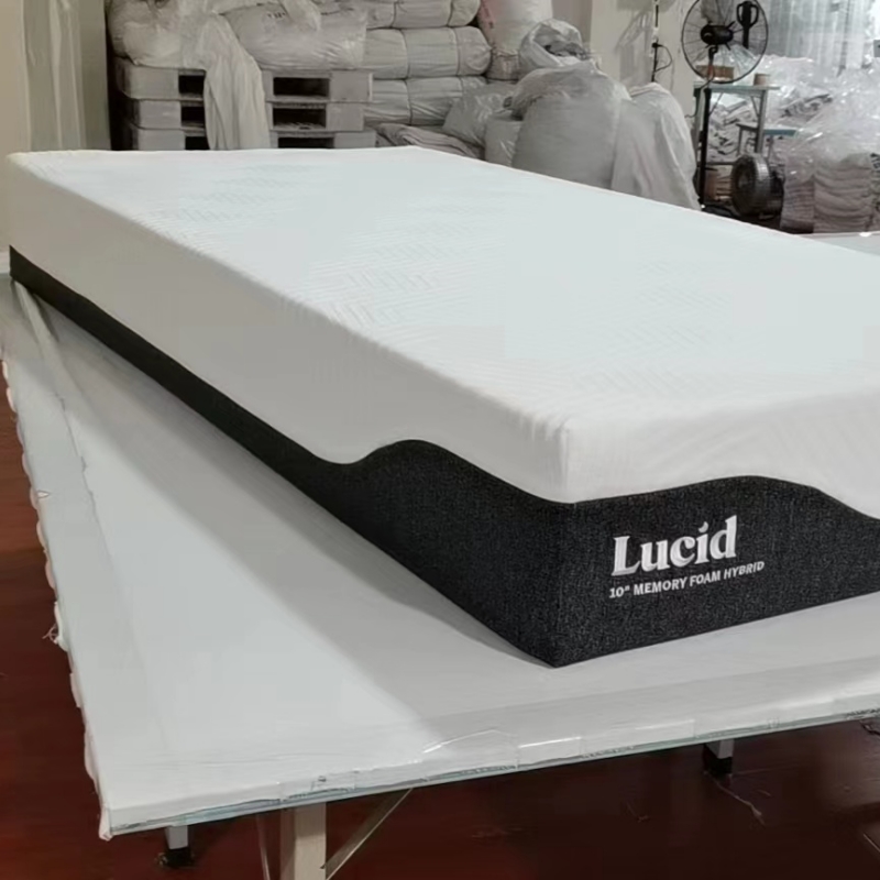Lucid黑.jpg